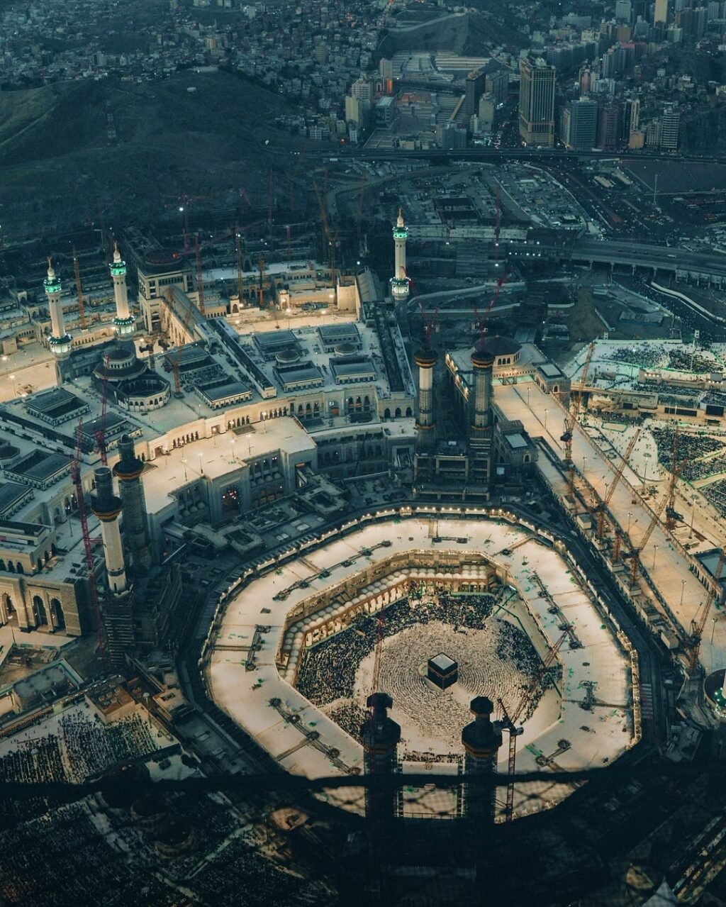 Instagram post from ictashif. This post is in position 0.